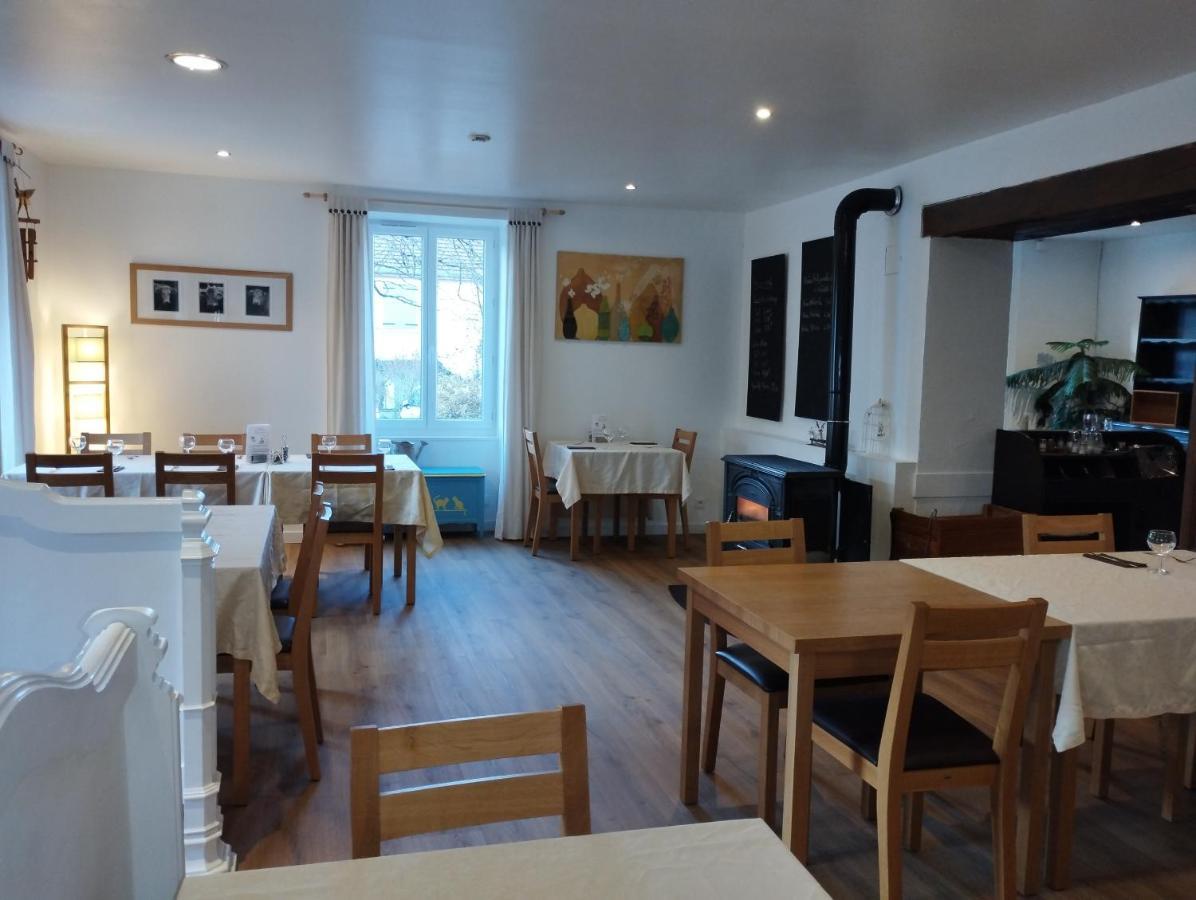 Le Marronnier Hotel Tramayes Екстериор снимка